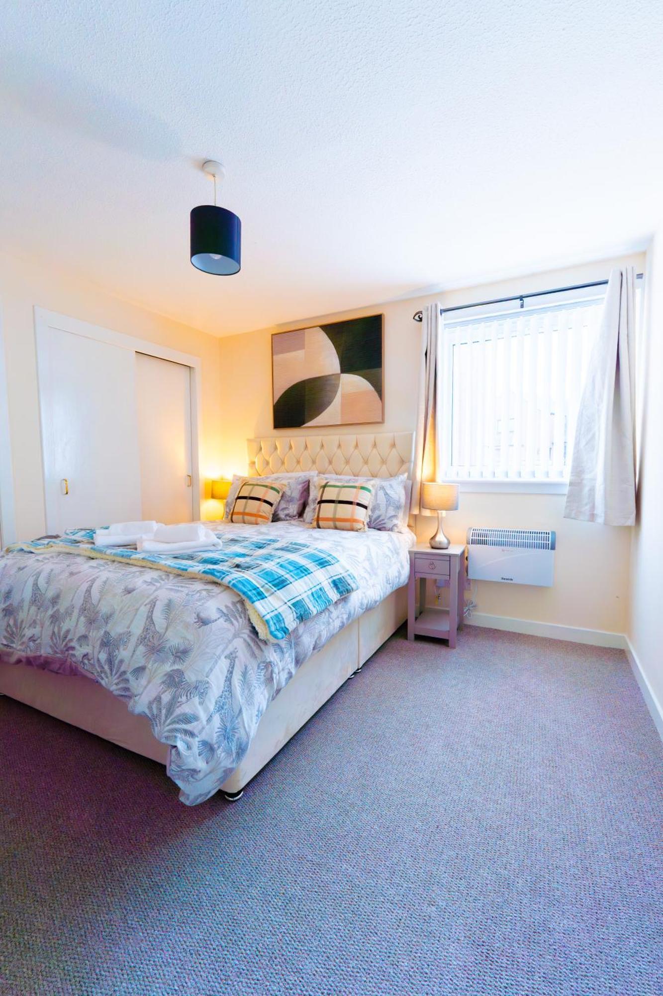 Apartment Lovely & Bright 2 Bed *